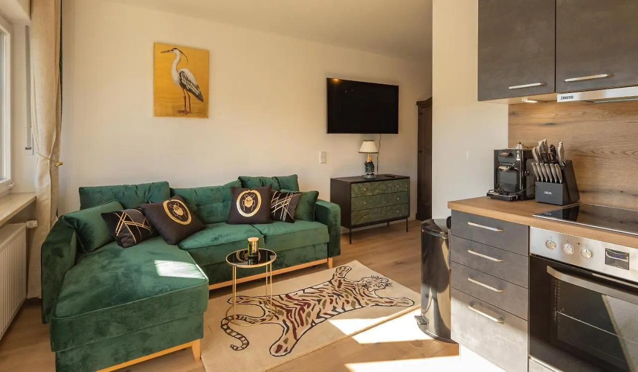 Sweethome - Luxus Pur - Kueche, Balkon, Wifi Dachau
